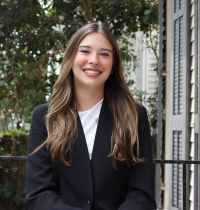 Júlia Romagnoli : Research Specialist